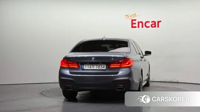 BMW 5 Series (G30) id 4620705 из Кореи 14