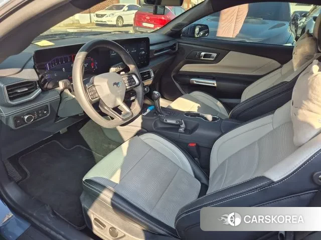 Ford Mustang 7th Generation 2025 Небесно-голубой из Кореи, фото 4