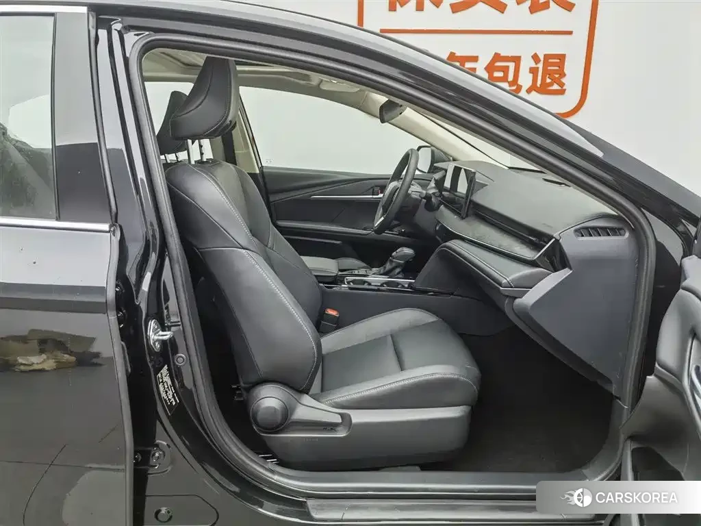 Toyota Camry id 4547517 из Китая 18