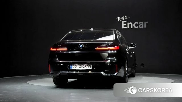 BMW 7 Series (G70) id 4266482 из Кореи 14