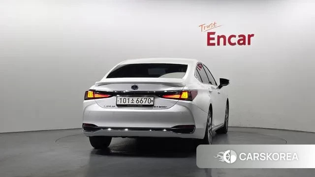 Lexus ES300h 7th generation id 3754314 из Кореи 14