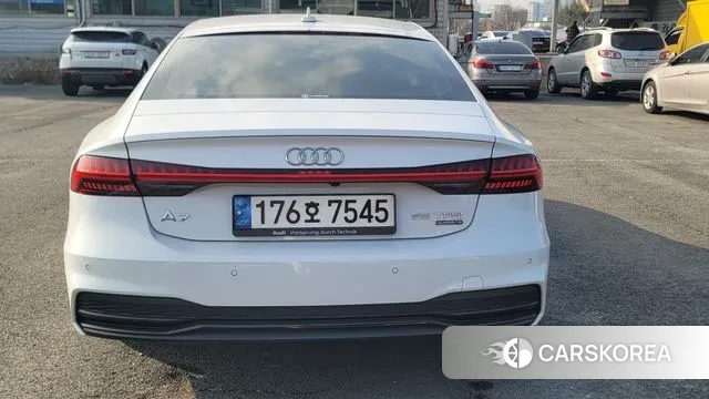 Audi A7 (4K) id 3694840 из Кореи 14