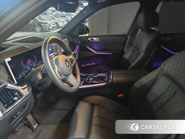 BMW X5 (G05) 2025 Черный из Кореи, фото 4