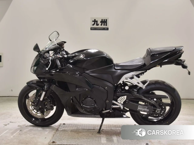 Проданный Honda CBR600RR 2010 из Японии, фото 4