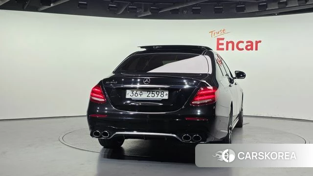 Mercedes-Benz E-Class W213 id 4708479 из Кореи 28