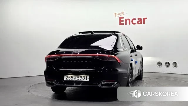 Hyundai The New Grandeur IG Hybrid id 3389964 из Кореи 14
