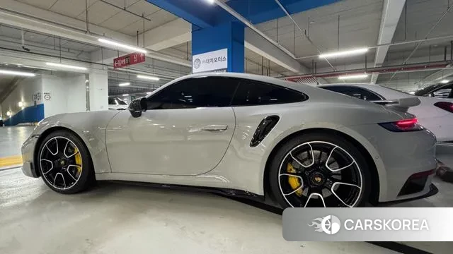 Porsche 911(992) id 3058547 из Кореи 14