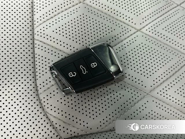 Volkswagen Magotan id 4240895 из Китая 14