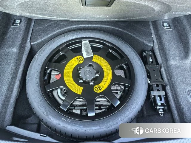 Audi A8 id 4254098 из Китая 22