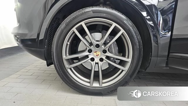 Porsche Cayenne (PO536) id 4474805 из Кореи 29