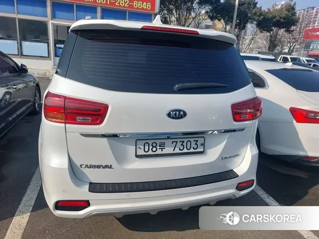 Kia The New Carnival id 3687696 из Кореи 14