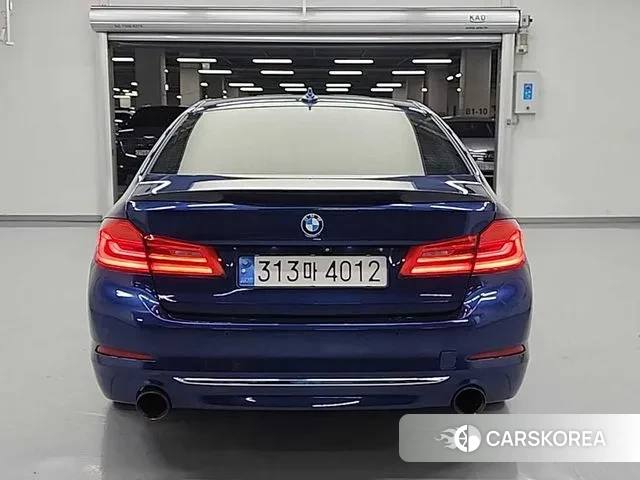 BMW 5 Series (G30) id 3339512 из Кореи 13