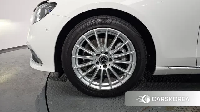 Mercedes-Benz E-Class W213 id 3493592 из Кореи 14