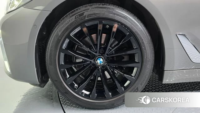 BMW 5 Series (G30) id 4769550 из Кореи 27