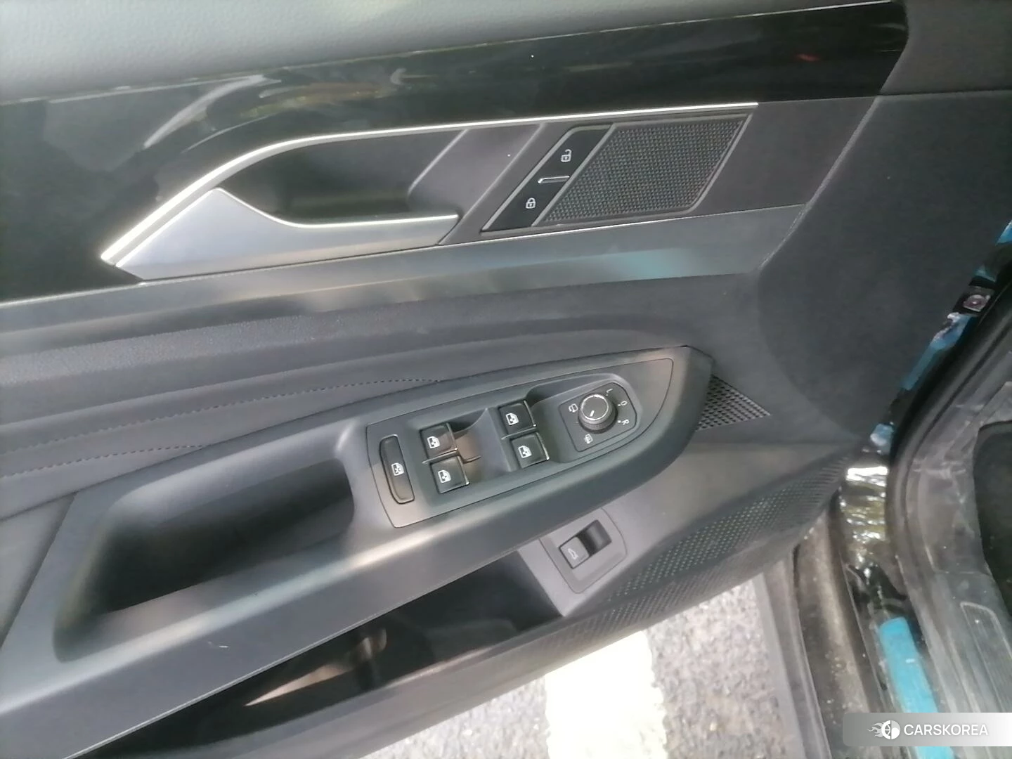 Volkswagen Passat id 4413439 из Китая 15
