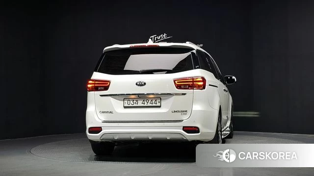 Kia The New Carnival id 4551653 из Кореи 29
