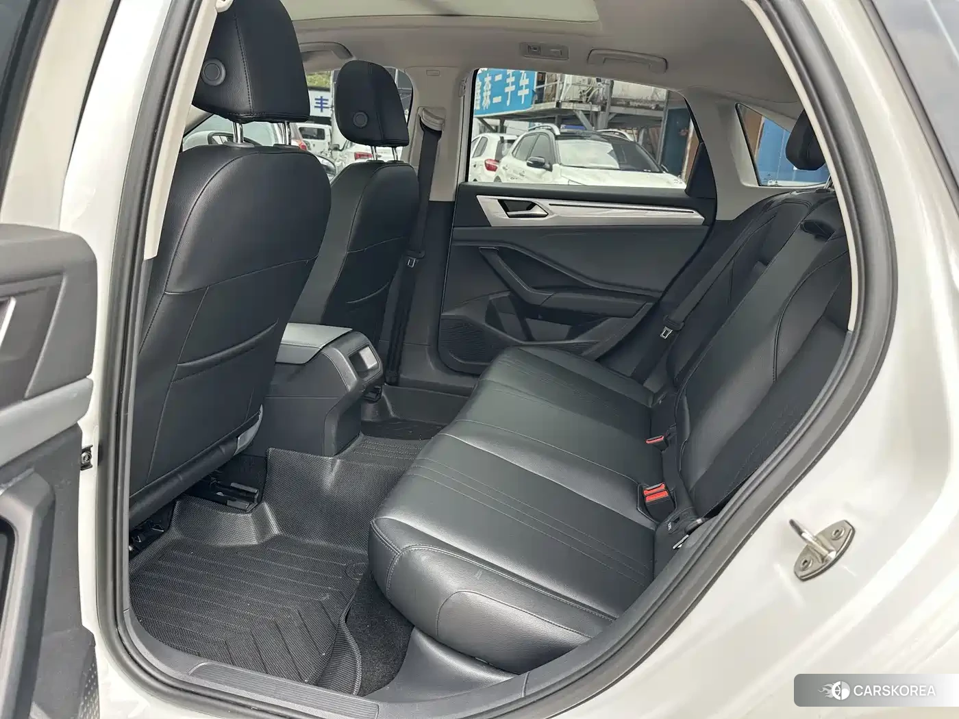 Volkswagen Sagitar id 4686265 из Китая 12