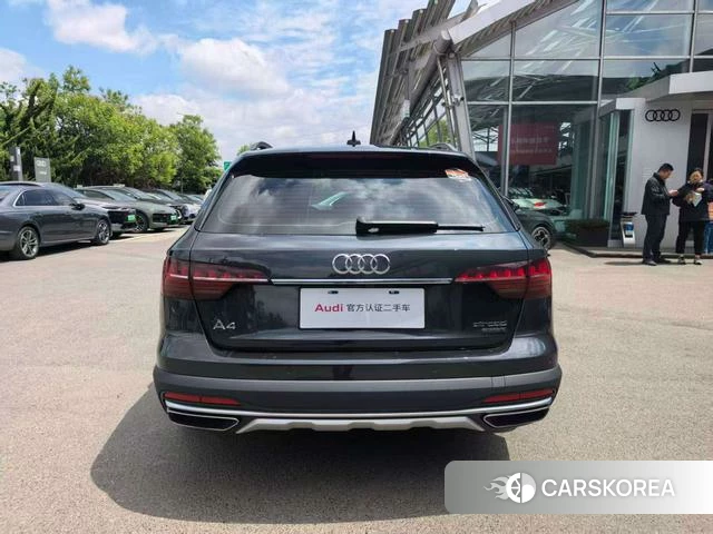 Audi A4 (import) 2021 Темно-серый из Китая, фото 5