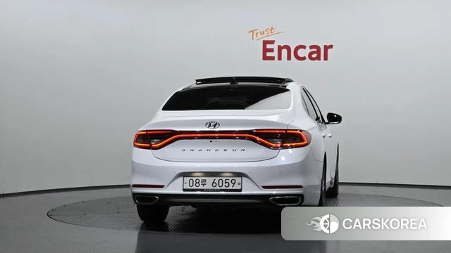 Hyundai Grandeur IG id 4286360 из Кореи 25