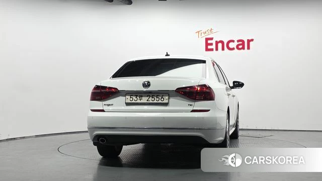 Volkswagen The New Passat id 4652176 из Кореи 14