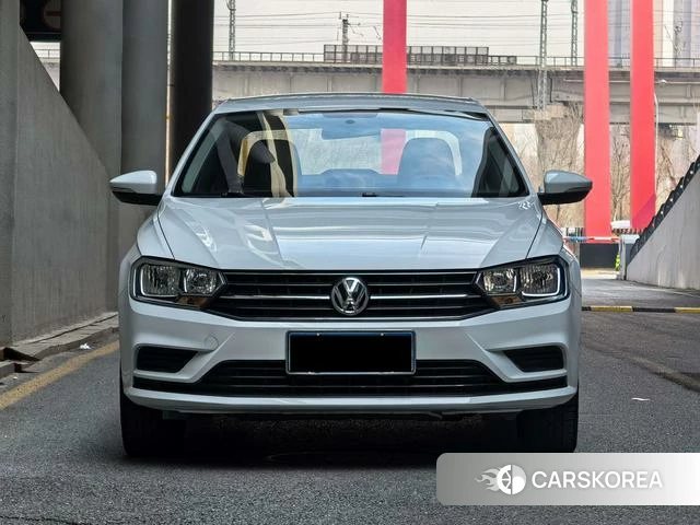Volkswagen Bora id 4258093 из Китая 9
