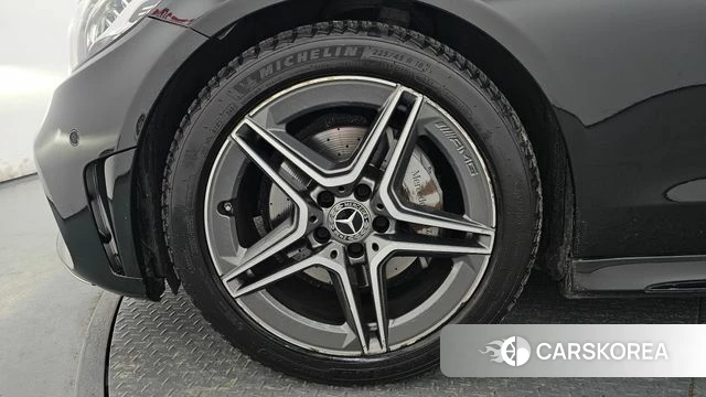 Mercedes-Benz C-Class W205 id 4574006 из Кореи 24