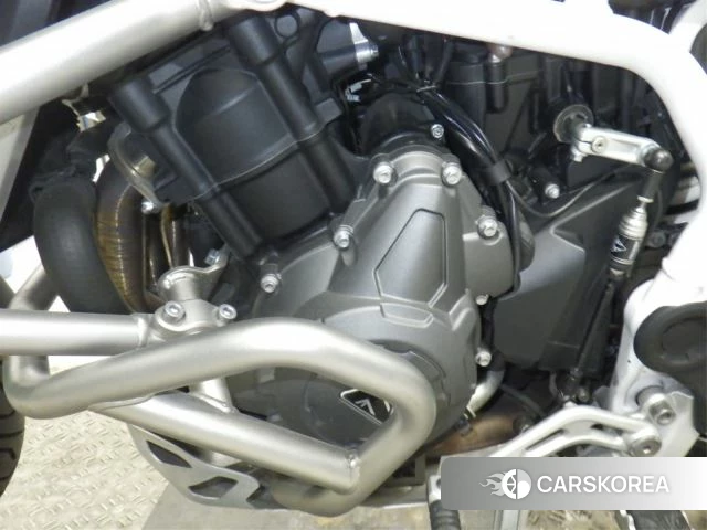 Engine photo