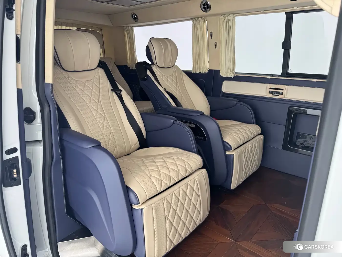 Volkswagen Caravelle id 4559676 из Китая 10