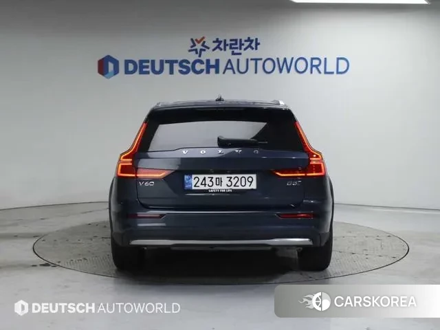 Volvo V60 Cross-Country 2nd Generation id 3675501 из Кореи 14