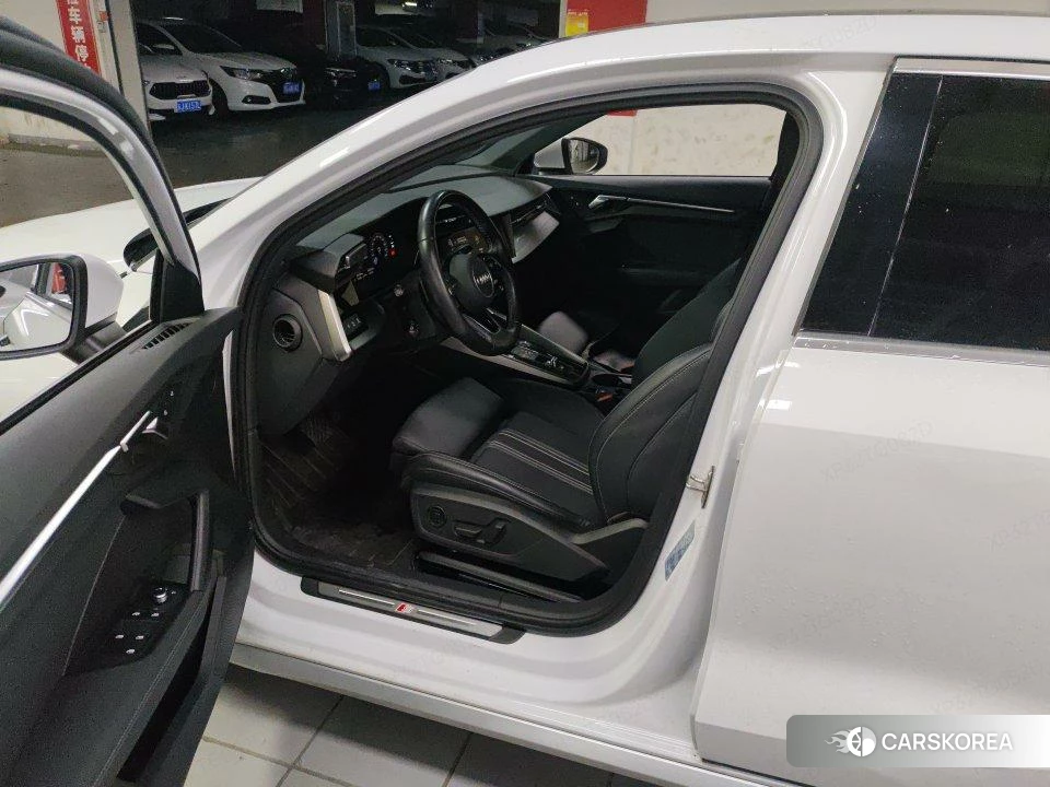 Audi A3 2022 Белый из Китая, фото 4
