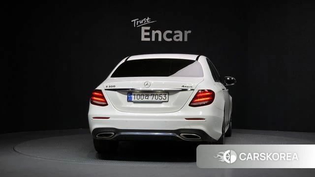 Mercedes-Benz E-Class W213 id 3885656 из Кореи 14