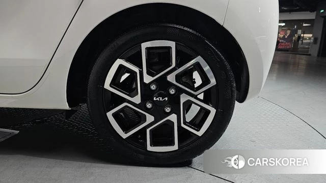 Kia The New Kia Ray id 3883204 из Кореи 14