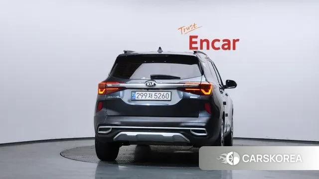 Kia Seltos id 3661129 из Кореи 14