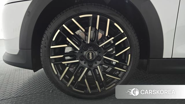 Mini Cooper S 4th Generation id 4229815 из Кореи 24