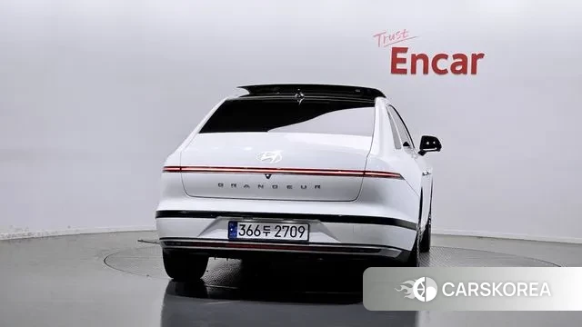 Hyundai Grandeur Hybrid (GN7) id 3415798 из Кореи 14