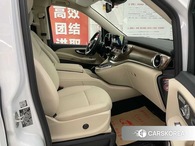 Mercedes-Benz V-class id 4208280 из Китая 27