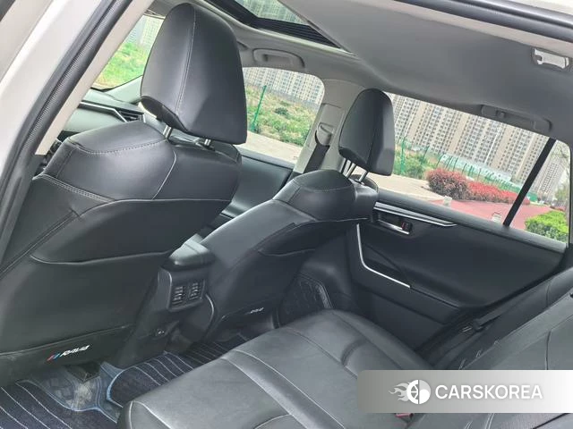 Toyota RAV4 Rongfang 2021 Белый из Китая, фото 4