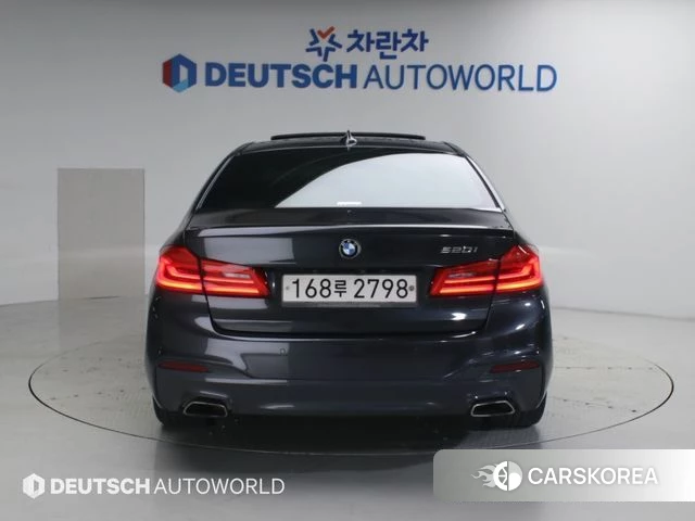 BMW 5 Series (G30) id 4836427 из Кореи 14