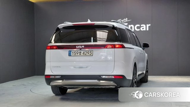 Kia Carnival 4th generation id 4323226 из Кореи 24