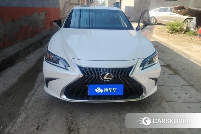 Lexus ES id 4298081 из Китая 11