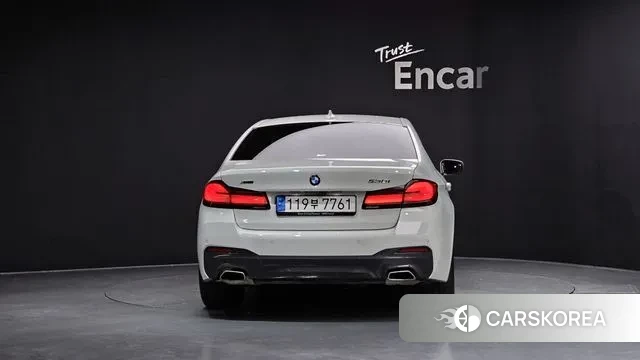 BMW 5 Series (G30) id 3036686 из Кореи 14