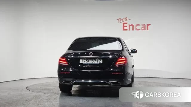 Mercedes-Benz E-Class W213 id 3616663 из Кореи 14