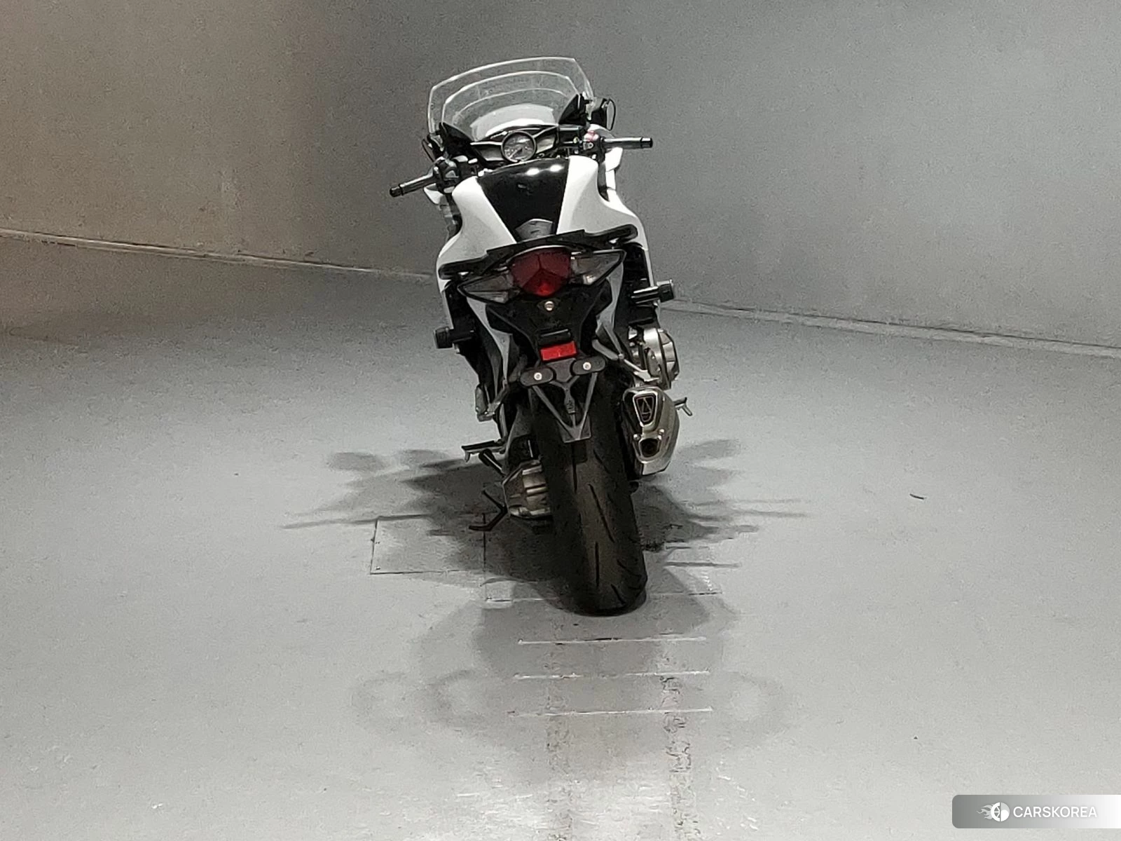 Проданный Honda VFR1200F DCT 2010 из Японии, фото 3