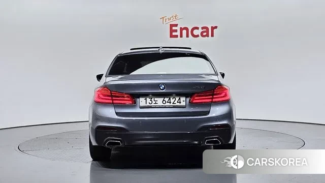 BMW 5 Series (G30) id 3578836 из Кореи 14