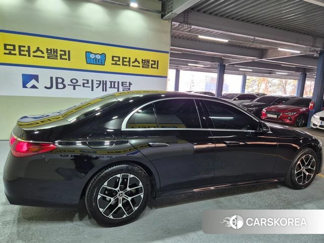 Mercedes-Benz E-Class W214 id 3850271 из Кореи 14