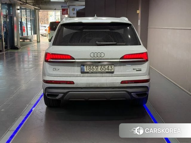 Audi Q7 (4M) id 3819298 из Кореи 14
