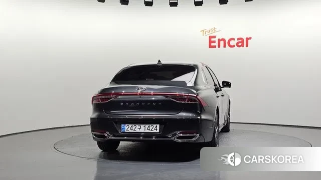 Hyundai The New Grandeur IG id 3489141 из Кореи 14