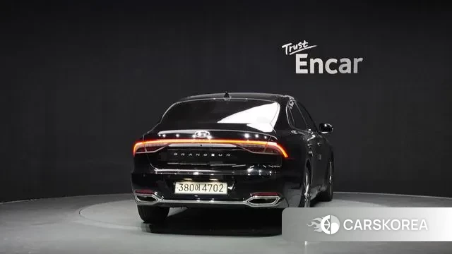 Hyundai The New Grandeur IG id 3283009 из Кореи 14