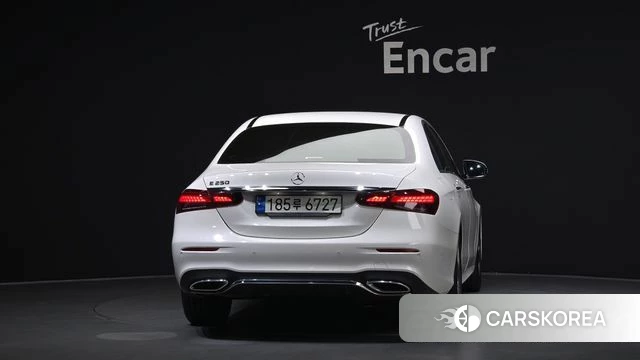 Mercedes-Benz E-Class W213 id 4579667 из Кореи 27