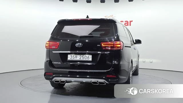 Kia The New Carnival id 3936834 из Кореи 14